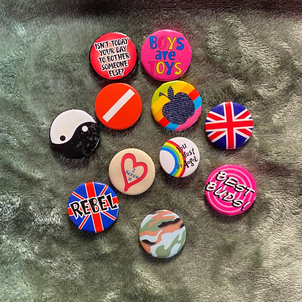 Pins - Picture 2 of 3
